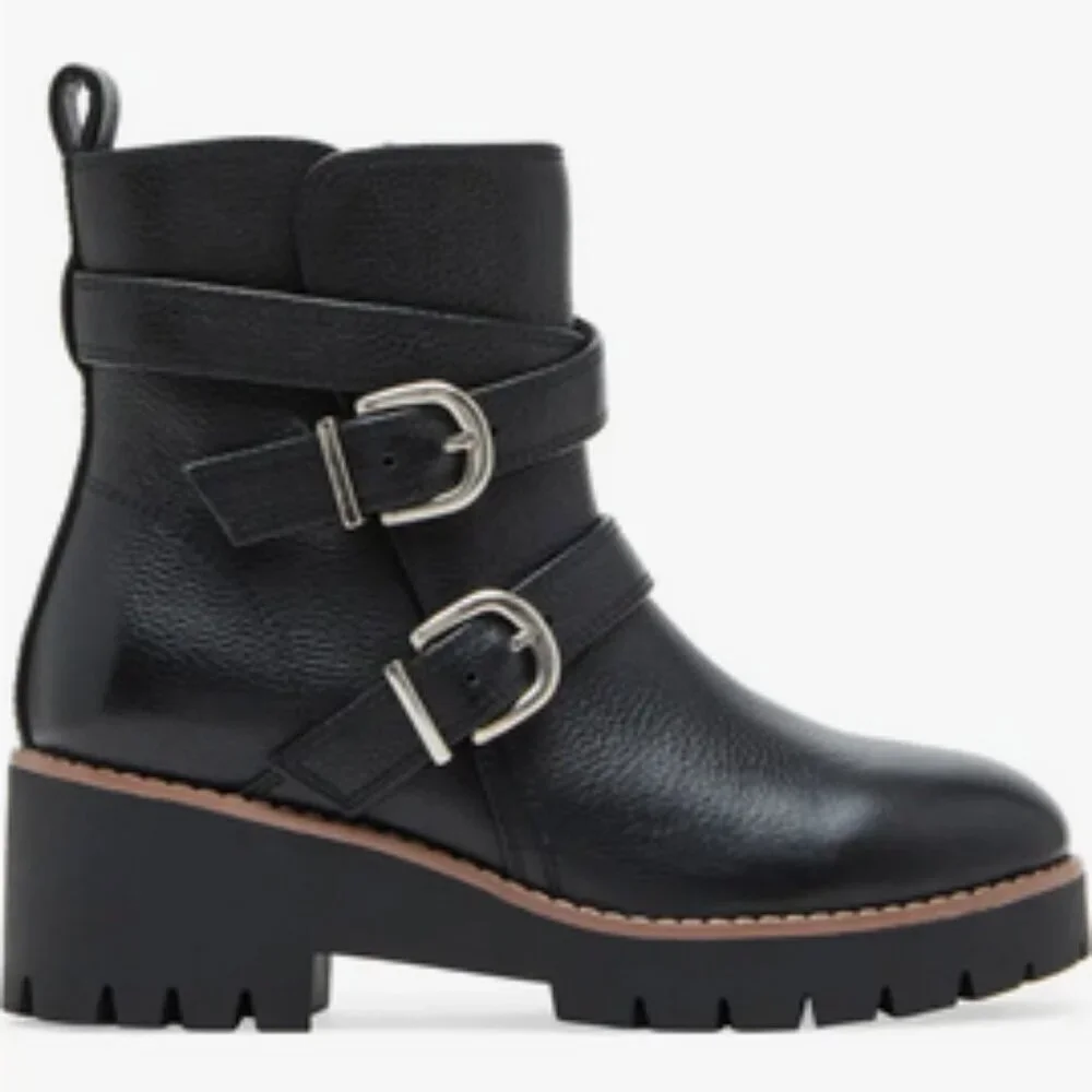 Blondo Dazie Waterproof Black Leather Buckle Strap Lug Sole Bootie. Sz: 9.5
